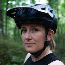 Ellen Rose Noble (@ellenlikesbikes) • Threads, Say more