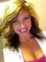 Elise Rio's Instagram, Twitter & Facebook