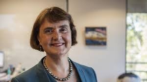 Carolyn Evans's Instagram, Twitter & Facebook