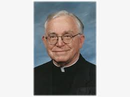 Rev. Robert Kash, Pastor Emeritus of St. Fabian, Dies At Age 92