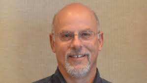 Business People: Utility director gets award