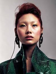 Retrouvez l'intégralité de notre rencontre avec anne sinclair, ainsi que des extraits exclusifs de « passé composé » (éd. Vogue Japan Hoyeon Jung Sam Rollinson By Marcus Ohlsson Charles Varenne February 2017 Www Imag Jpg Image Amplified