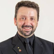 Eduardo Schulz's Instagram, Twitter & Facebook