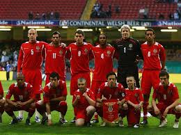 Bekijk meer ideeën over prins harry, prinses, meghan markle haar. Wm Quali Wales Mit Gaga Teamfotos Vor Landerspielen Mopo De