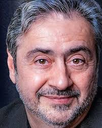 Awaken Your Musical Passion through the Piano Christmas Carols: Parente,  Dr. Thomas J., Parente, Dr. Thomas J.: 9781468039573: Amazon.com: Books