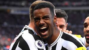 Premier League result: Struggling Bournemouth hold Eddie Howe's Newcastle  United as Miguel Almiron cancels out Marcos Senesi's strike