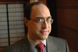 Who is Phil Abrams dating? Phil Abrams girlfriend, wife