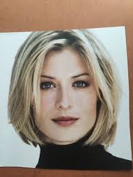 Lisa Millis's Instagram, Twitter & Facebook