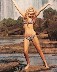 La Postal Retro De Susana Gimenez Con Una Bikini Animal Print Amo Las Sierras Radio Mitre