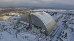Die vergessenen helden vom reaktor. Tschernobyl Der Sarkophag Ist Uber Dem Reaktor Tschernobyl Kernkraftwerk Tschernobyl Kernkraftwerk