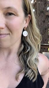 Kari Scanlan's Instagram, Twitter & Facebook