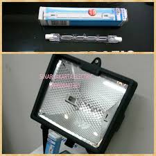 Belanja di indotrading secara b2b dengan mudah. Jual Lampu Sorot Halogen 300 500 Watt Sinar Jakarta Electric