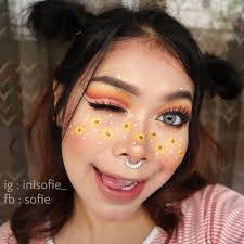 Joanna Briones's Instagram, Twitter & Facebook