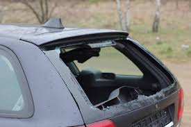 We are experts in car glass and windscreen replacement with years of experience, replacing any glass, from any vehicle manufacturer. Rear Window Replacement Memphis Memphis Rear Window Replacement