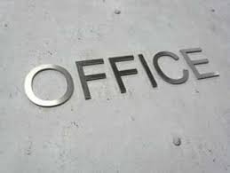 ポストにこれをはるのはどうだい かなりやすく上がるかも スタッドなし切り文字 バラ文字 英数字 小 高さ 約20 30 40 50mm ステンレス ヘアラインt2 0 1 000円 アルミ ステンレス 鉄板の通販 きりいた com アルミ板 ステンレス板 レーザー加工