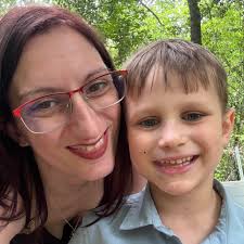 Rebecca Yarros' Book Fourth Wing and Its Impact