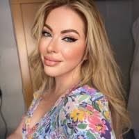 60+ "Sandra Casa" profiles