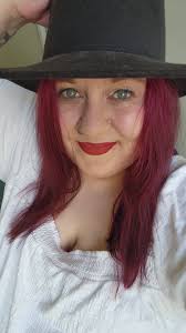 Introduction to the Dull Women's Club with shared interests