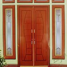 Model pintu minimalis cokelat pada pintu ini, meski terlihat sederhana, namun model ini akan memberikan kesan yang elegan, dan patut untuk anda itulah pembahasan singkat desain pintu rumah minimalis tahun 2021 yang menjadi rekomendasi untuk anda. Jual Produk Kusen Pintu Utama Minimalis Termurah Dan Terlengkap Mei 2021 Bukalapak