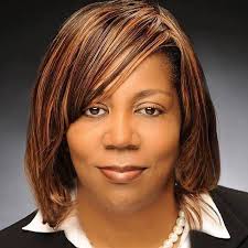 Moving to Bowie, MD? 🏡 Let me help you make the transition a breeze! Here  are 3 pro tips to get you started: 1️⃣ Check commuting options