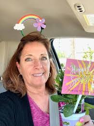 Gina Scali's Instagram, Twitter & Facebook