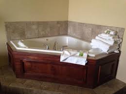 Jacuzzi Suite Picture Of Holiday Inn Express Hotel Suites El Dorado Tripadvisor