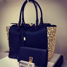Gosterisli Bayan Canta Modelleri Kadinlar Sitesikadinlar Sitesi Bayan Bayancanta Bayancantamodelleri Canta Cantam Handbags Michael Kors Purses Handbag