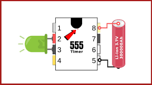Wireless mains voltage detector, this circuit detects the presense of ac voltage in wire without physical contact. Wireless Ac Line Detector Circuit Youtube