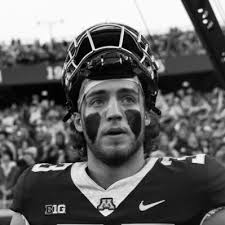 Chris Selig (@chrisselig_)