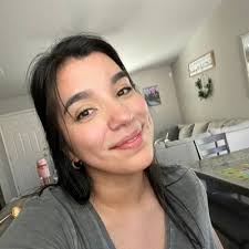 Claudia Carrillo 🌻 (@Claudia__Yvette)