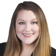 After spending the summer learning from a brilliant team of attorneys, I am  thrilled to share that I will be returning to Williams Mullen in the firm's  Norfolk office! Following graduation, I