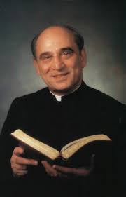 Prayers for Ralph .. our County Executive Julie Giordano 's husband... He  collapsed at the gym and is currently in the hospital.