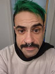 Who does Nose/Body piercings?