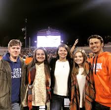 Profile for Leighton Becker