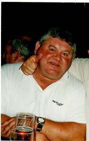 Sad news with the passing of Pat Ryan. Pat along with brothers Seamus &  John played a big part in team golf for Warrenpoint over many years.  Condolences to his wife Marian