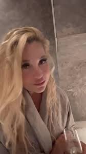 You got issues we got’em too! Everyday is a good day for spa day! ,  #astralspa #spaday#oaklawn #issues #yougotissueswegotemtoo