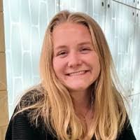 Sarah Coblentz's Instagram, Twitter & Facebook