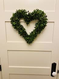 While this wreath may not be as bright as some of our other artisan wreaths, we know this one will be the. Home Living Christmas Wreath Front Door Wreath Fresh Boxwood Heart Wreath Holiday Decor Boxwood Wreath Heart Shaped Wreath Valentine S Day Wreaths Door Hangers
