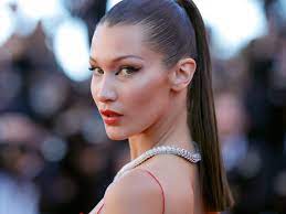 Johnny mao welcomes you to his website. Have Bella Hadid Ariana Grande And Kylie Jenner Had Botox Brow Lifts Vox