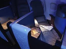 Earn 50,000 bonus points after spending $1,000 in the first 90 days and earn 10,000 bonus points when a purchase is made on an employee card apply now $99 annual fee 1. Business Class Im Airbus A321lr Von Jetblue Meilenoptimieren