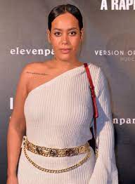 Je trouve ça merveilleux, et ce n'est pas parce qu'elle est québécoise , c'est parce qu'elle croit en ses rêves !!! Amel Bent The Voice 2020 Les Betises De Sa Fille Hana Tele Star