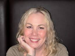 It's only a year away, but I'll definitely be there. When the loved ones  from COBRA SPELL support Thundermother. Especially in my favorite club.  👍🤘🥰