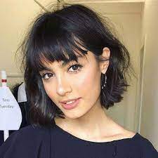 Brunette With Fringe Popular Short Brunette Hairstyles Shortbobwithbangs Short Hair With Bangs Hair Styles Medium Hair Styles