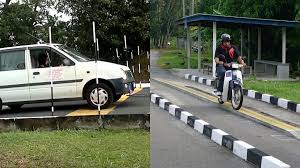 Bahwa werverkeersordonnantie (staatsblad 1933 nomor 86) sebagaimana telah diubah dan. Gadis Ini Terpulas Minyak Ketika Ambil Ujian Lesen Motosikal Motoqar