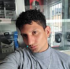 Elías Peraza updated his status.