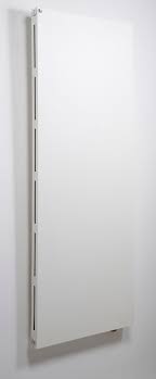 Radiateur extra plat eau chaude. Radiateur Plat Vertical Au Meilleur Prix Leroy Merlin