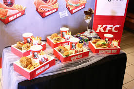 New snacker box lil' zinger box wrap box signature box variety box every box comes with a chicken, drink and fries. Kfc Malaysia Super Jimat Box Harga Dan Menu