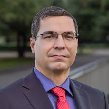 Director of Land Development Kyle Thornton Awarded Halff's Home Run Award