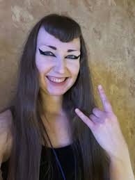 Kat Felicis Ioco (@KatFelicisIoco)