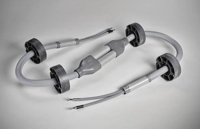 OMEGA-X Speaker Cables - Shunyata Research